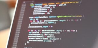 Jakie są fazy i ograniczenia w procesie twórczego myślenia?