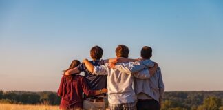 Dlaczego młodzi nie mogą znaleźć pracy?