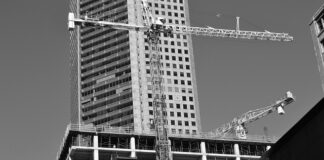 Kto jest odpowiedzialny w państwie za prowadzenie polityki gospodarczej?